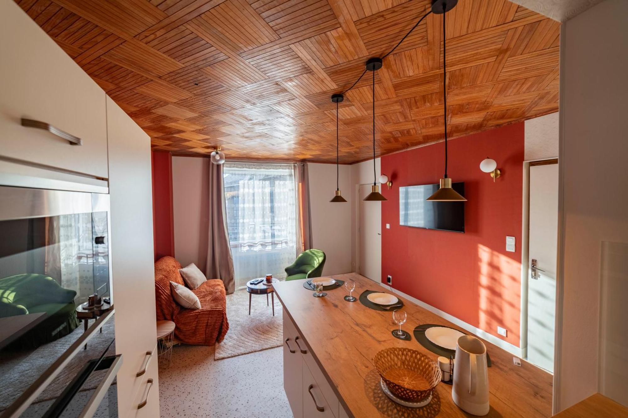 Montbazens Appartement Cosy Au Coeur Du Village - Le Segala מראה חיצוני תמונה